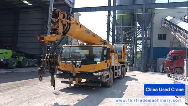 Buy XCMG 25k Used Crane / 1